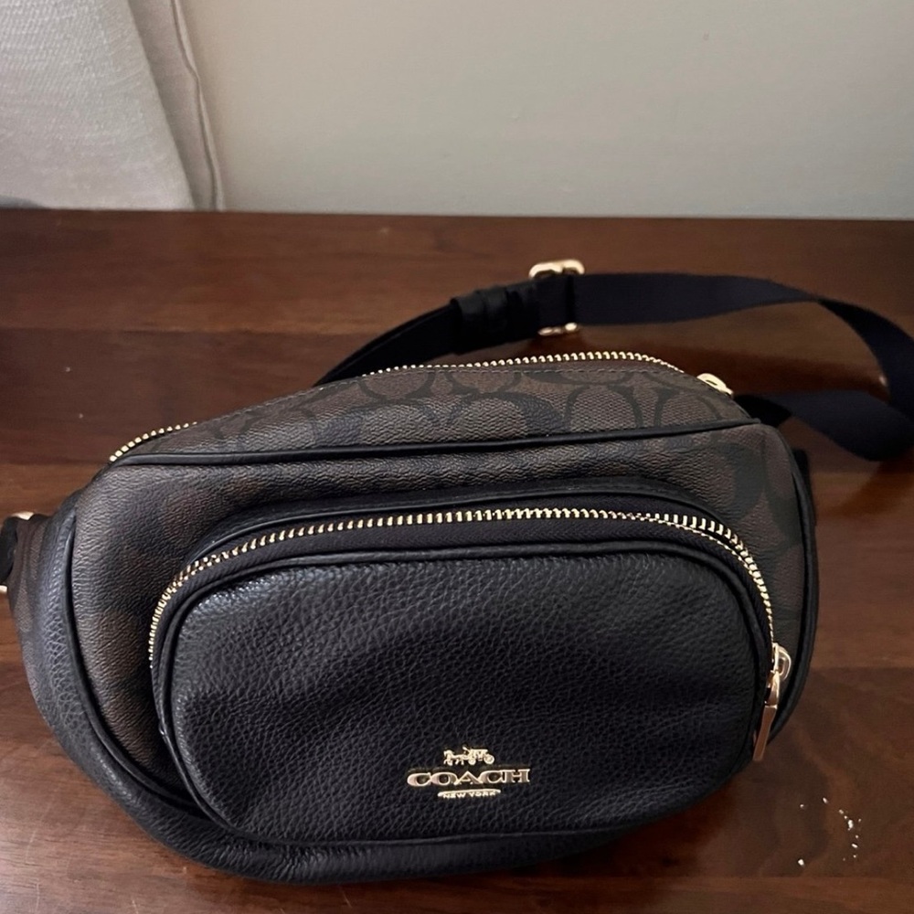 Coach Black and Brown Mini Bag - Picture 4 of 7